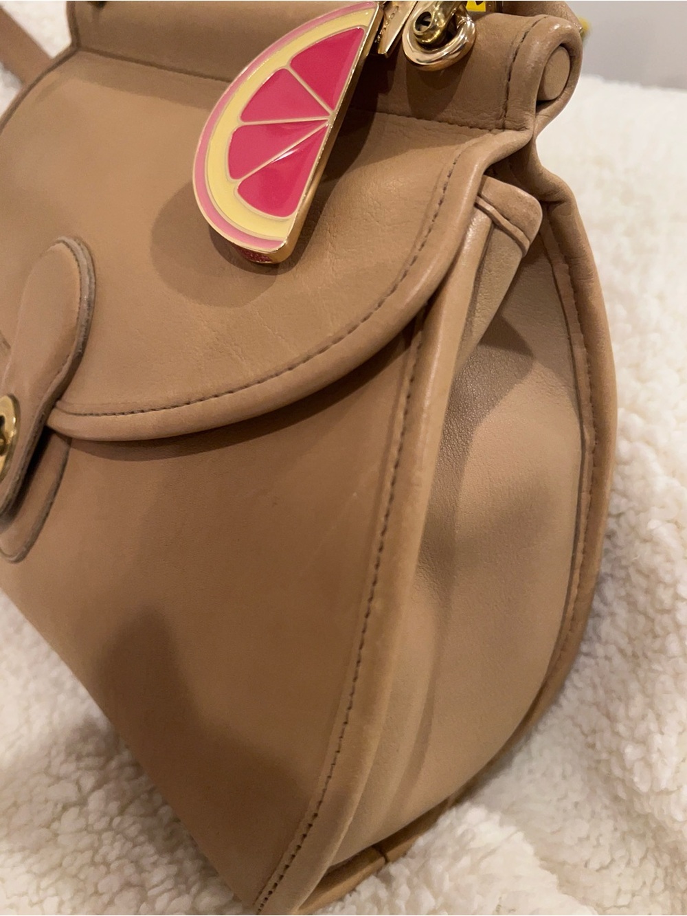 Coach Logan 9907 Style CamelLeather Vintage Bag - Picture 3 of 16